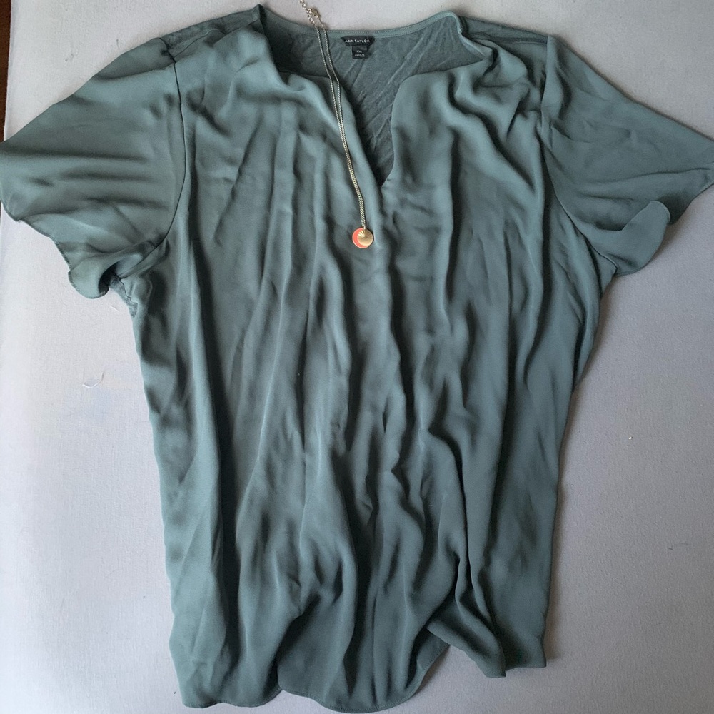 Ann taylor blouse